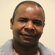 Dr Moses Murandu