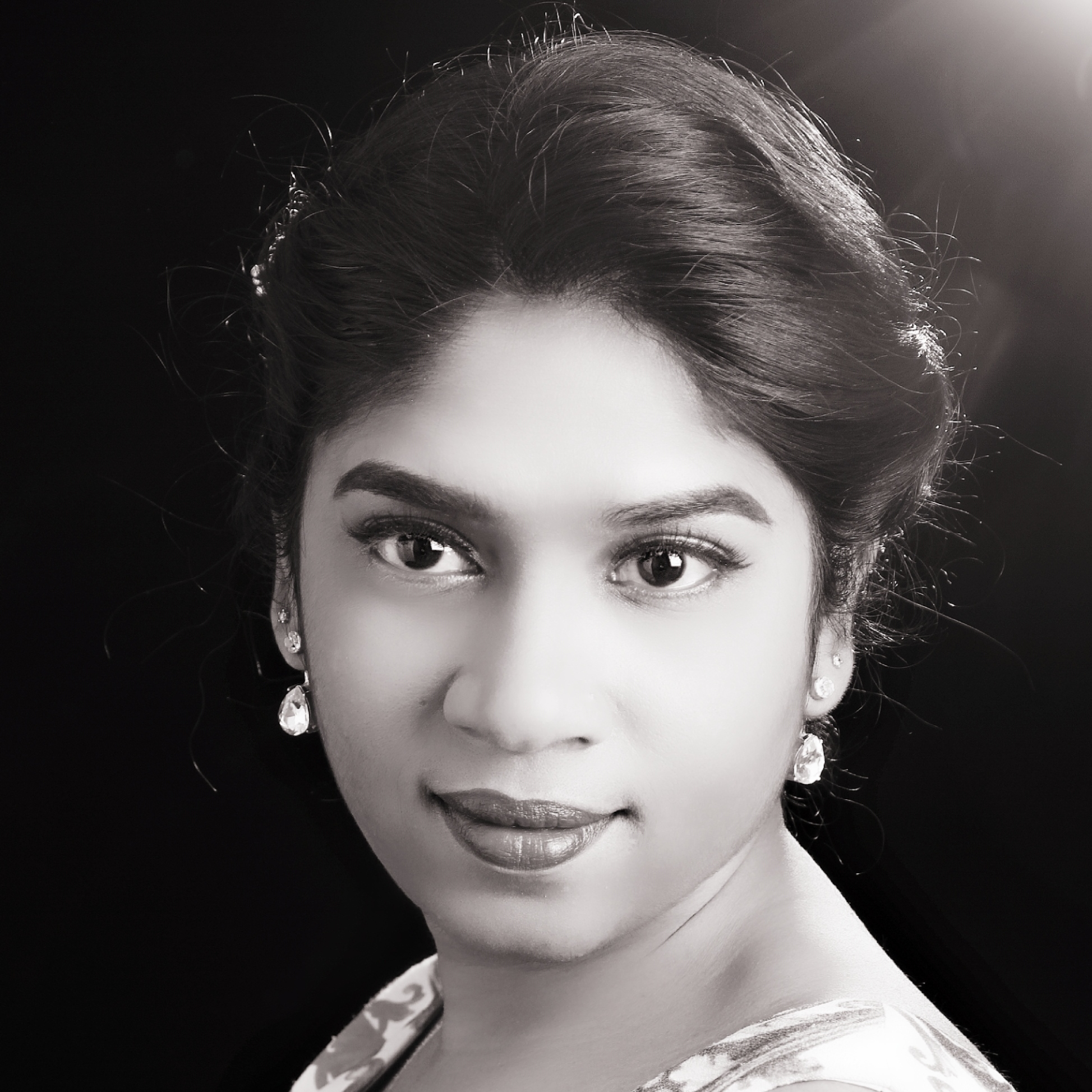 Dr Komali Yenneti
